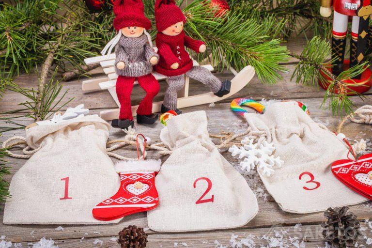 Adventskalender lavet af stofposer