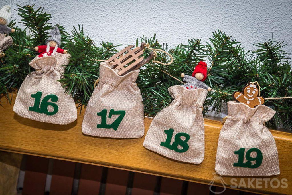 Adventskalender med julepynt