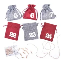 Adventskalender juteposer 12 x 15 cm - srebrne i maroon + hvide tal Juleposer