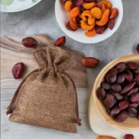 Juteposer 6 x 8 cm - naturlig mørk Mørke naturlige poser